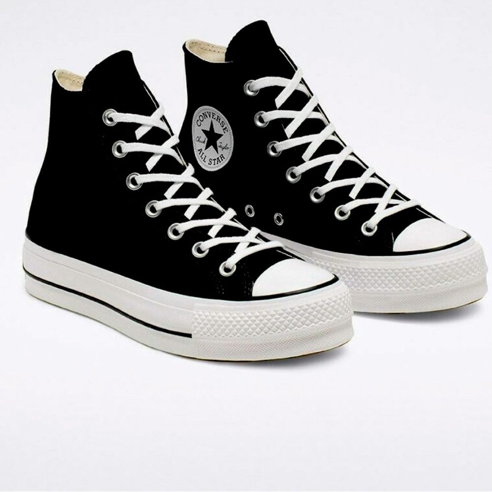 Platform Converse sneakers